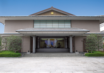 佼成霊園のご案内